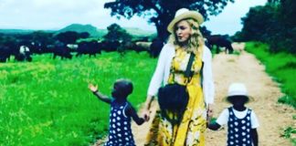 Madonna Adopta a dos niñas