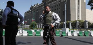 Doble ataque terrorista en Teherán