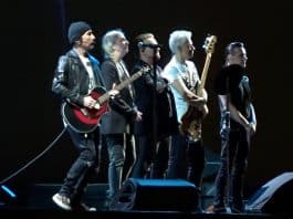 U2 invita a Patti Smith