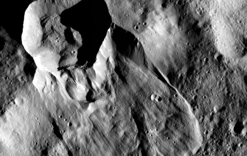 Sonda Dawn planeta Ceres