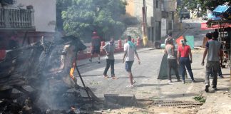 militares atacan a gobierno de Venezuela