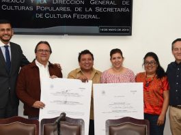 Lenguas indígenas toman la tribuna del Congreso de la CDMX