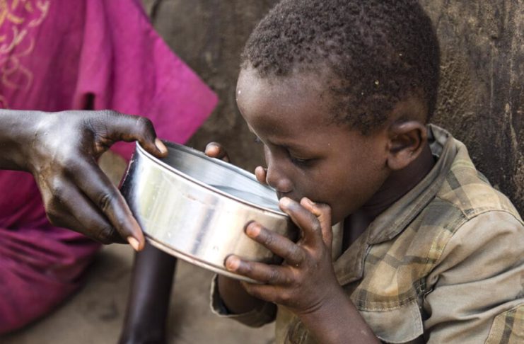 agua contaminada para los niños en conflictos UNICEF